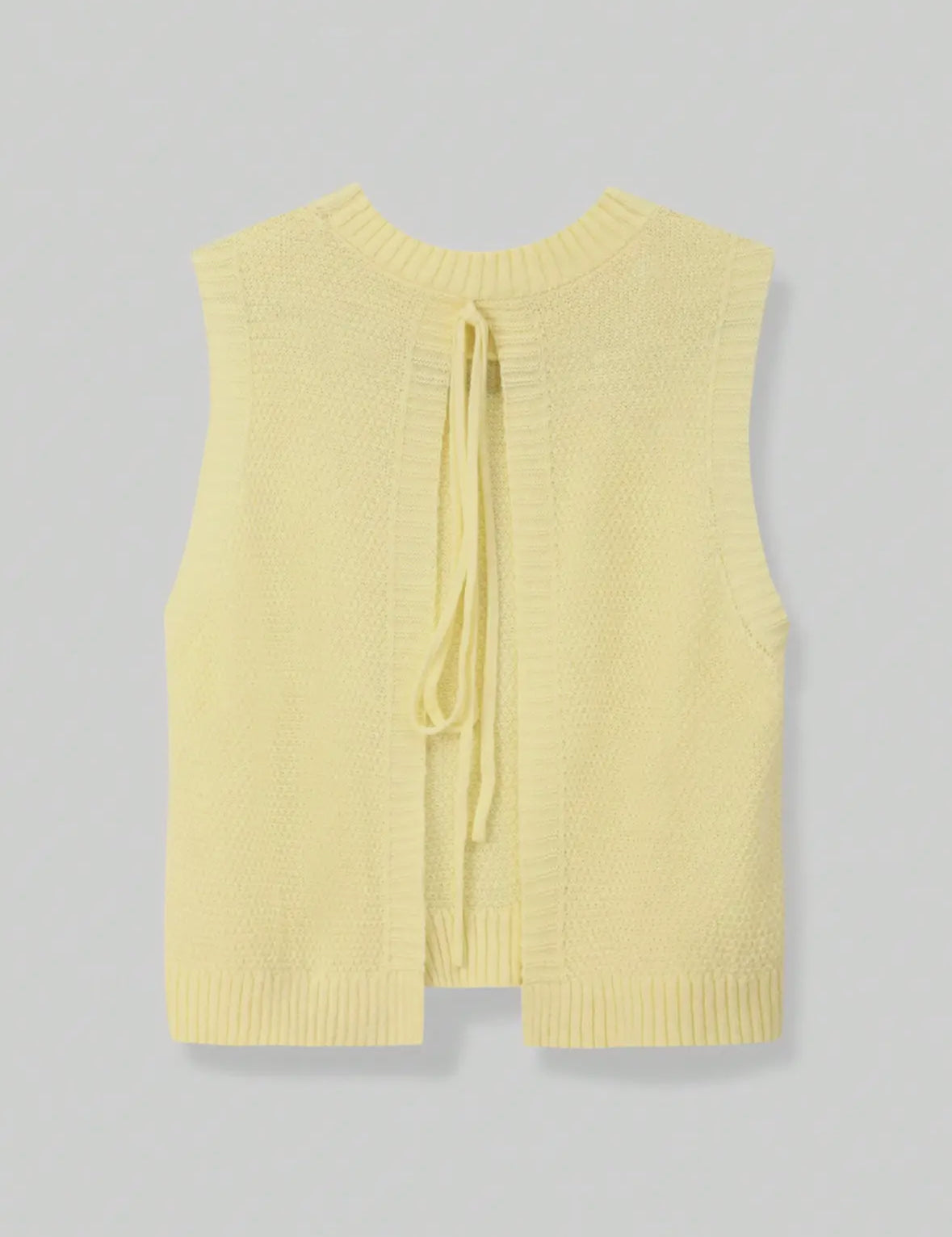 Sleeveless Opened Back Sweater