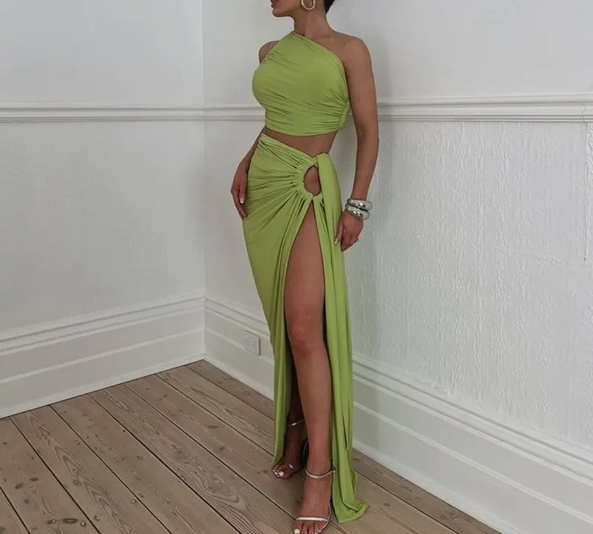 One Shoulder Body Skirt Set