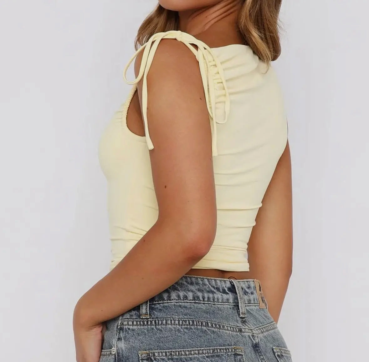 Sleeveless Tie Pleated Crop Top